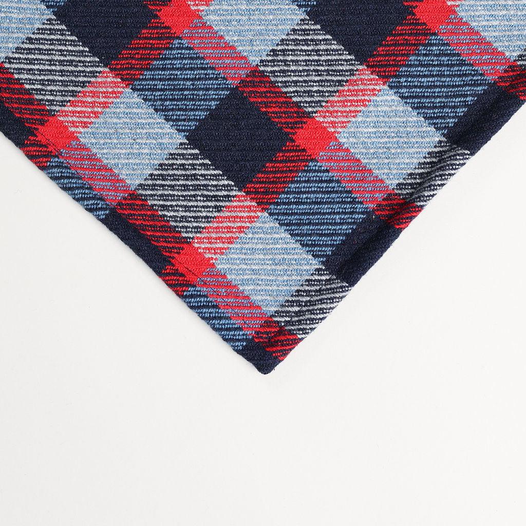 V COMPACT WOOLEN PLAID THROW BLANKET - Boucle Home
